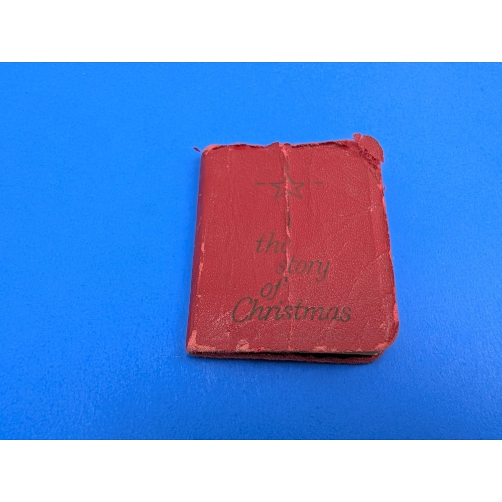 Vintage Miniature Book The Story Of Christmas by David Cook Publishing